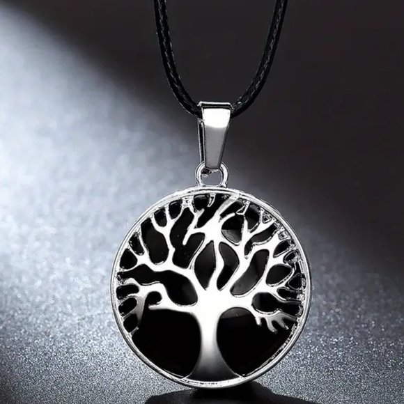 Black Obsidian Natural Gemstone Tree Of Life Round Pendant Gemstone Necklace - Picture 1 of 2